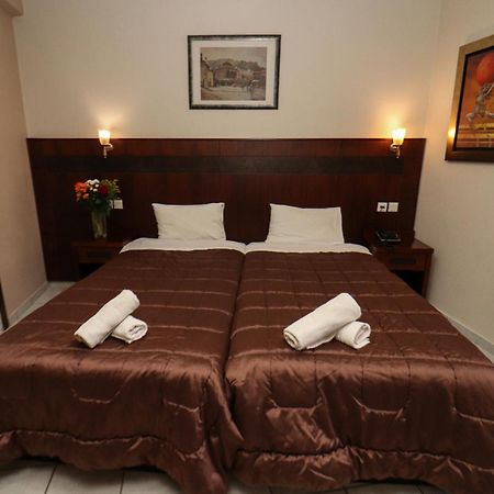 Hotel Orfeas Калампака Екстериор снимка