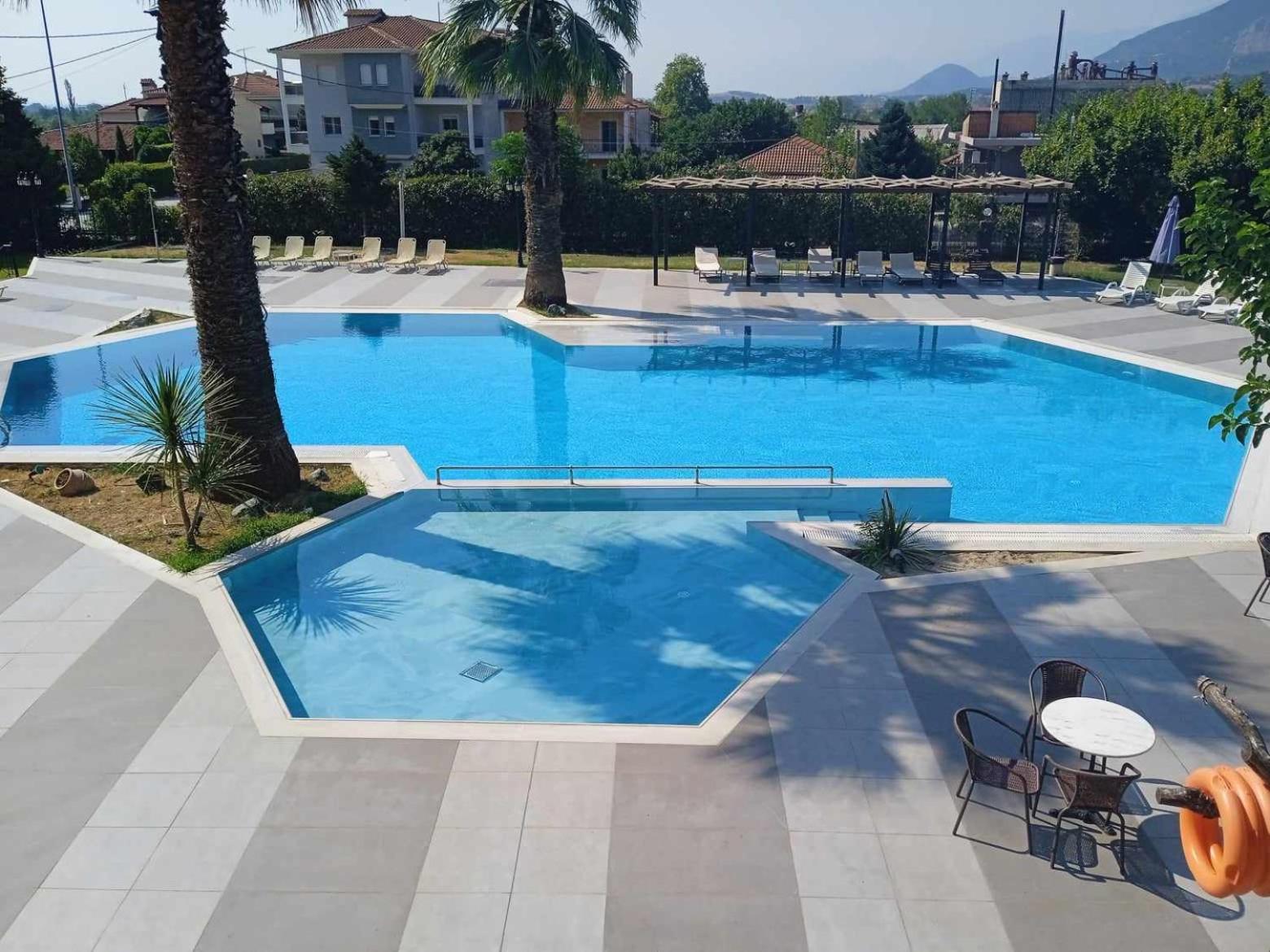 Hotel Orfeas Калампака Екстериор снимка