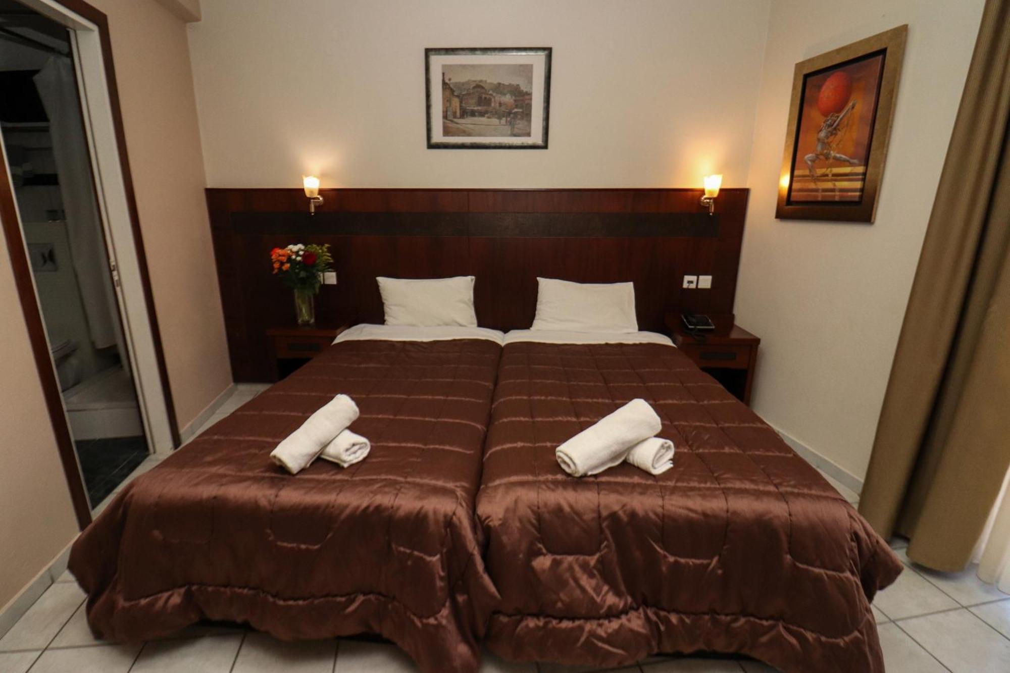 Hotel Orfeas Калампака Екстериор снимка