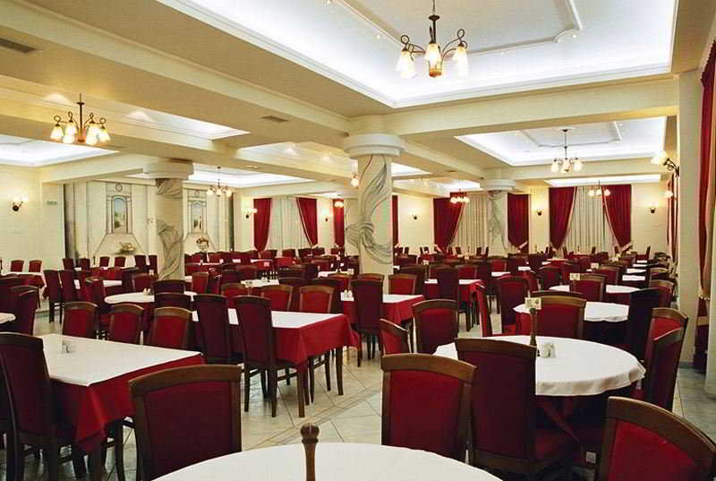 Hotel Orfeas Калампака Екстериор снимка