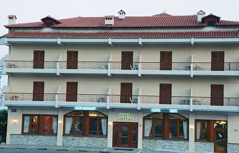 Hotel Orfeas Калампака Екстериор снимка